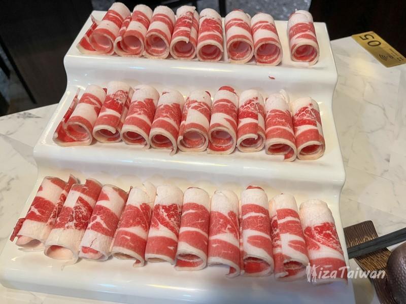 貝斯鍋物 Best Hot Pot：主餐份量超有誠意，自助吧選擇豐富，從蔬菜到甜點通通自助拿好拿滿。