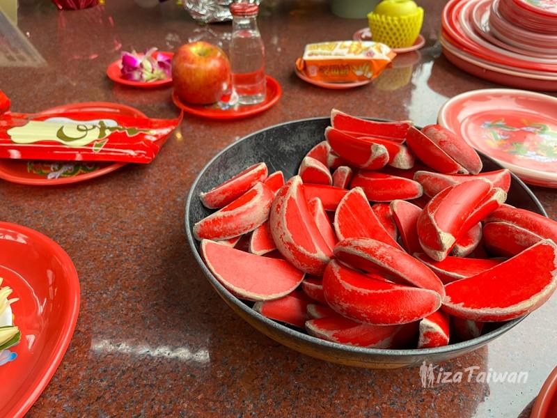 台北艋舺龍山寺：穿越時空的信仰之旅，探索歷史、建築與神祇