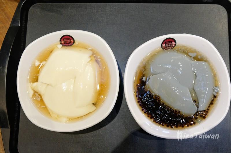 安平豆花：擁有超過五十年的品牌歷史與獨有的在地特色