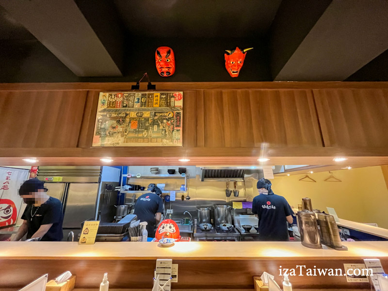 坂道拉麵店內擺設