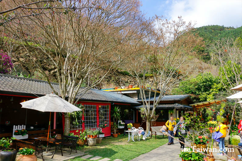 碧絡角花園咖啡花卉